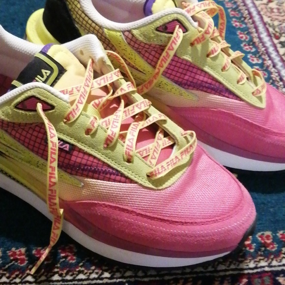 Ladies Fila 6.5 running shoes - Picture 3 of 12